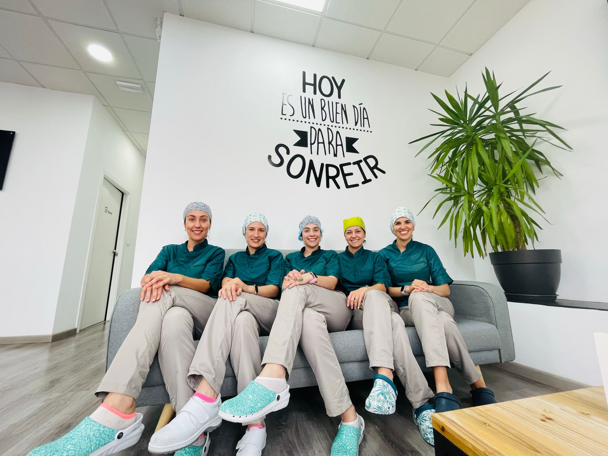 NUESTRO EQUIPO DE DENTISTAS CLINICA DENTAL SUÁREZ BURGOS